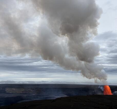 Color photograph of lava fountain and plume