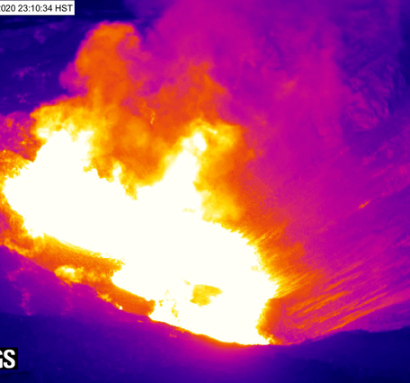 ANIMATED GIF: This animated image file (GIF) includes a series of webcam images—one image every two minutes—from the F1cam therm