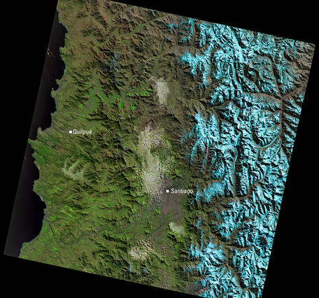 Satellite image of central Chile showing Santiago, Quilpué, and the snow-covered Andes Mountains.