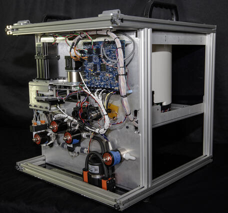 Inner workings of FIDO, a new environmental DNA sampler