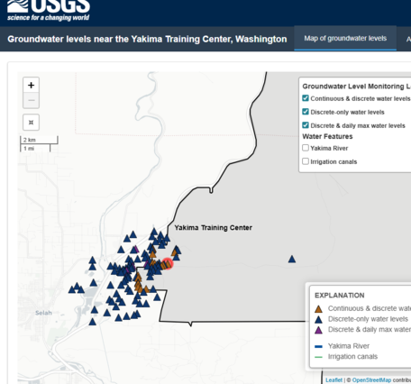 Screenshot with map panel and hydrograph