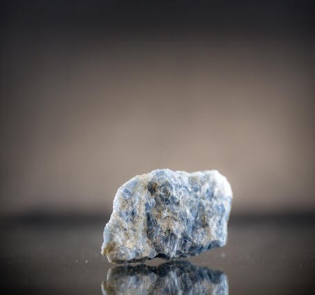  High-definition image showing translucent structure and soft blue color.