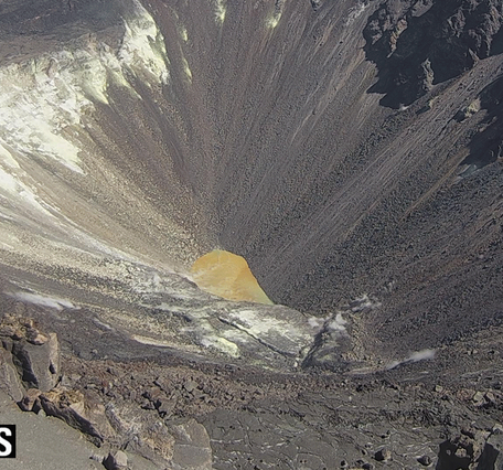 Animated GIF showing rise of crater lake
