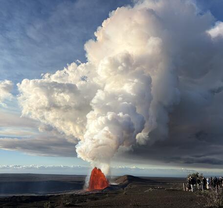 Color photograph of lava fountain and plume