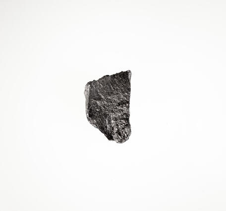 USGS mineral specimen of silicon.