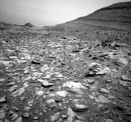 A photo from the Curiosity rover's left Navigation Camera on Mars, sol 4326 