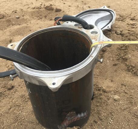 Groundwater well with electric water-level tape