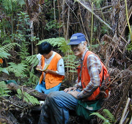 Gerald Lindsey field photo 