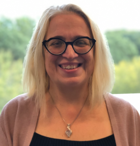 Anne Barrett Profile Picture 