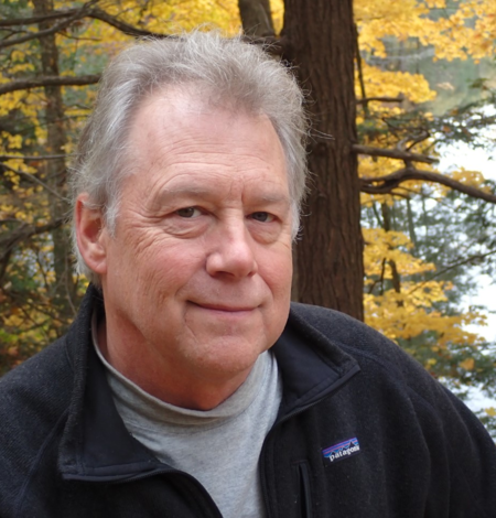 Head shot of male emeritus scientist