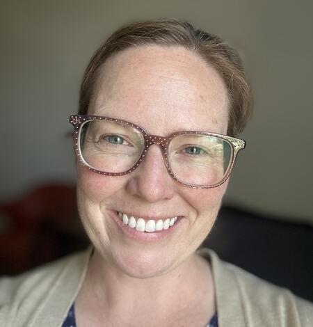 Profile image of Meghan Bell, a supervisory hydrologist with the Colorado Water Science Center.