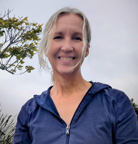 Staff profile photo for Elise Watson.