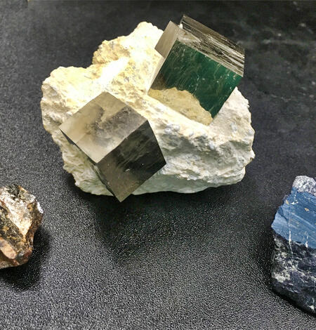 sphalerite, cubes of pyrite, and covellite
