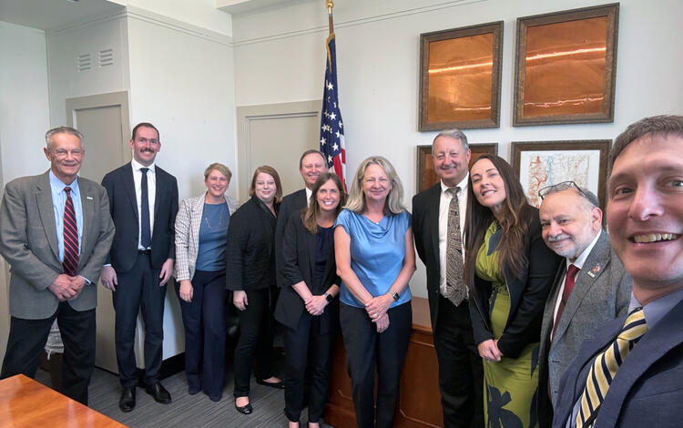 The USGS meets with partners from Geoscience Australia in Reston, VA