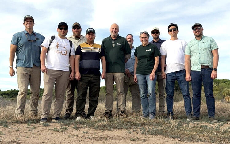 USGS and MinGeo Research Team in Arizona