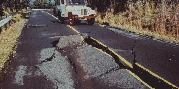 Volcano Monitoring – Remember the devastating Kalapana earthquake 50 years ago