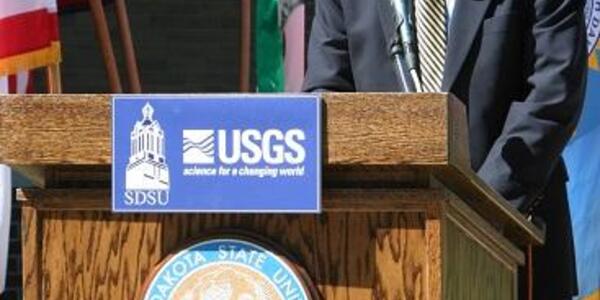 2005 GIScCE Senator Tim Johnson | U.S. Geological Survey